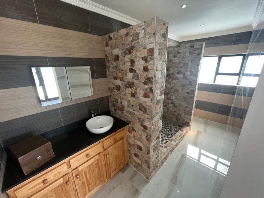 3 Bedroom Property for Sale in Royalston Residential Estate and Wildlife Reserve Eastern Cape